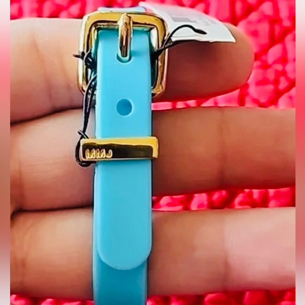 Marc by Marc Jacobs Turquoise and Gold Silicone Bracelet